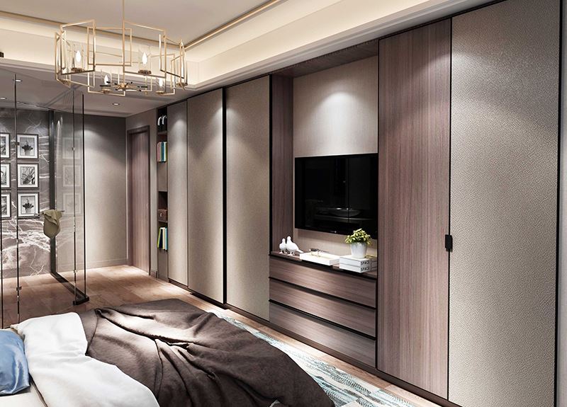 assemble portable wardrobe